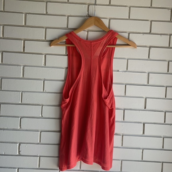 Guess | Coral Top - Picture 4 of 6